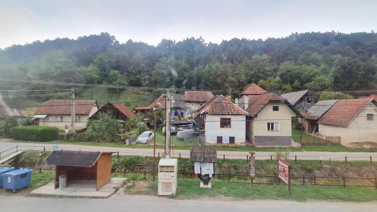 Penzion Pri Studnicke Omastina 外观 照片